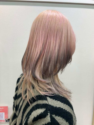 春人気！ピンクベージュ×裾カラーのレイヤー/ルーツ