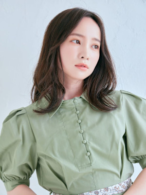 まろやかくびれミディ