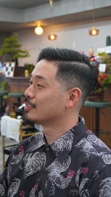 WHISKERS BARBER SHOP×スタイル