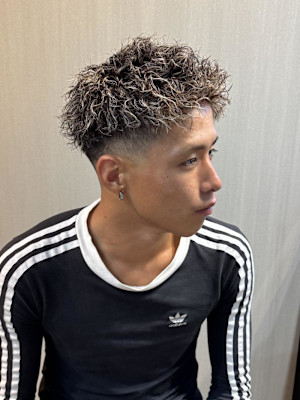 フェード/メンズ/大宮/ツイストスパイラル