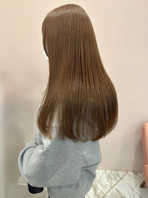 可児市/ツヤ/透明感カラー/ベージュカラー/パーマ/レイヤー