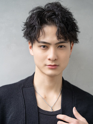 メンズサロン EIGHT MEN 那覇新都心店×スタイル