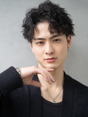 メンズサロン EIGHT MEN 那覇新都心店×スタイル