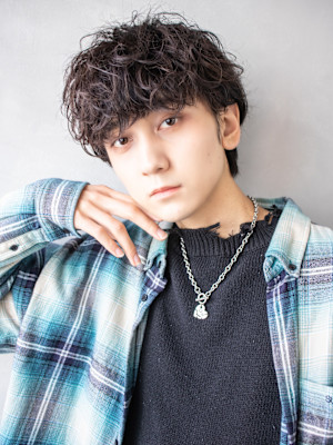 メンズサロン EIGHT MEN 那覇新都心店×スタイル