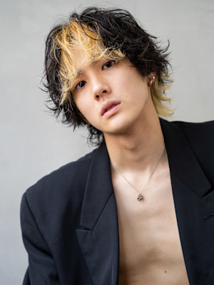 メンズサロン EIGHT MEN 新宿店×スタイル
