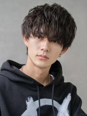 メンズサロン EIGHT MEN 新宿店×スタイル