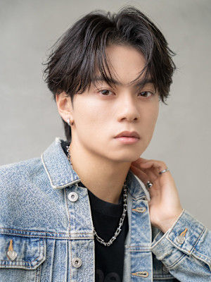 メンズサロン EIGHT MEN 新宿店×スタイル