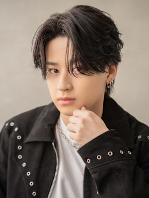 メンズサロン EIGHT MEN 北千住店×スタイル