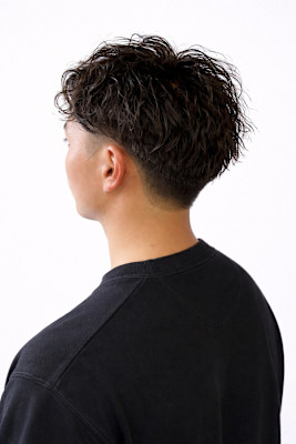 ブロッサム　東武練馬「髪質改善/脱白髪染め/ハイライト」