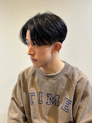 センターパー/刈り上げマッシュ