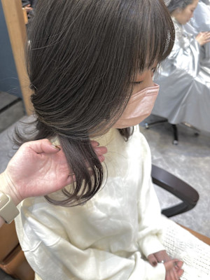 グレージュカラー×インナーラベンダーピンクカラー