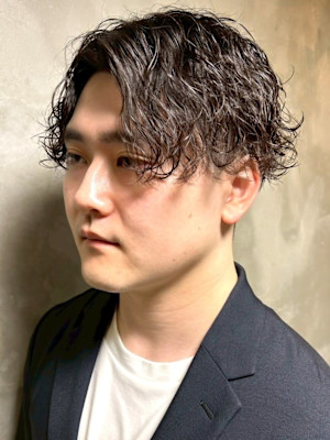 波巻きスパイラルパーマ センターパート ツイスパ