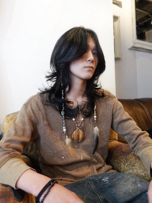 シャギーレイヤー ハッシュカット  ポイントブレイズ