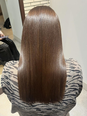＊セミロング　＊美髪ストレート