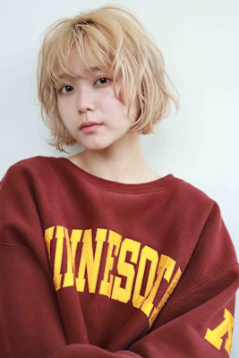 プラチナブロンド【高円寺/東高円寺/新高円寺】