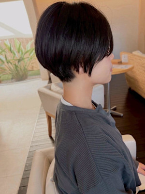 くびれショート