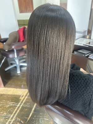 髪質改善ストレート