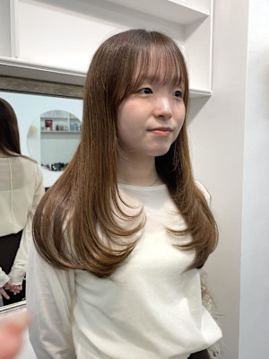 顔周りカット/ミディアムレイヤー/ロングレイヤー/ワンカール