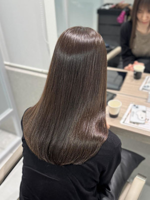 艶髪アッシュベージュ