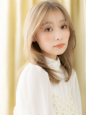 ハイトーンカラークラゲウルフハイレイヤーカット20代30代