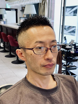 【40代 男性】ロンドンビジネスショート