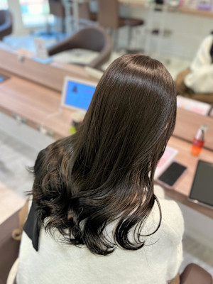 オリーブカラー