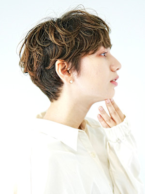 前下がりショート・ボブ/絶壁解消/前髪あり/40代/30代