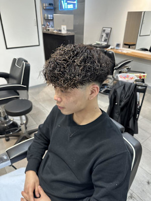 隼也/スペインカール/海外風/スパイラルパーマ