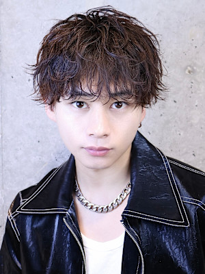 緩めシャドウパーマ ラウンドマッシュ シースルーマッシュ