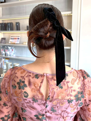 カチモリ お団子アレンジ リボン アップスタイル 結婚式