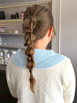 ポニーテール 編み下ろし ヘアアレンジ アップスタイル