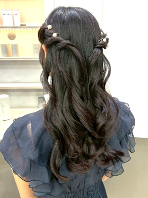 ハーフアップ 結婚式 パーティー 巻き髪アレンジ ヘアセット