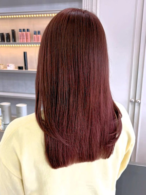 レッドカラー 髪質改善 ハイトーン  セミロング ブリーチ