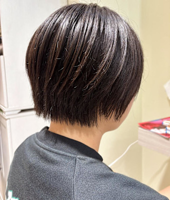 ショートボブ／丸みショート