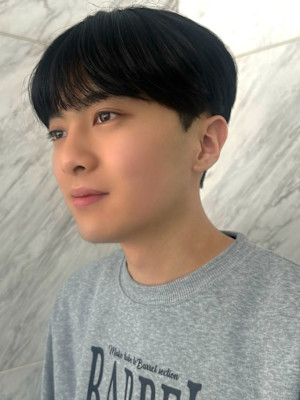 韓国風マッシュ 黒髪ショート 似合わせカット メンズカット