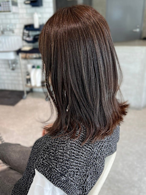 【ChaoMICHI yuika】外ハネミディ　アッシュ