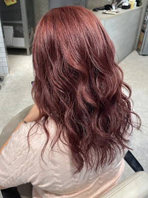 【Chao sachika】レッドカラー　コテ巻きアレンジ