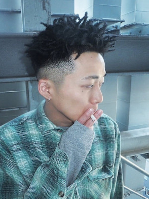 刈り上げ針金パーマ