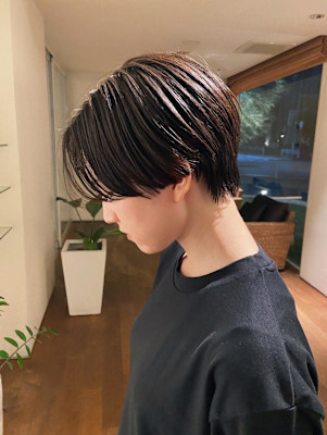 ハンサムショート髪型20代30代40代前髪あり前髪無し面長