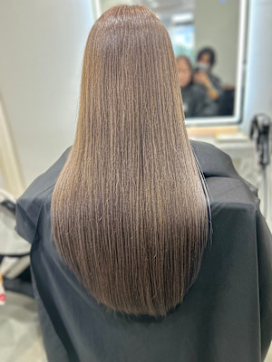 Rino港店  髪質改善縮毛矯正白髪染め×スタイル