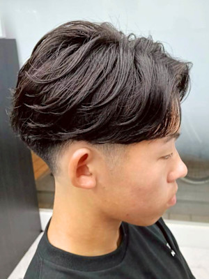 フェザーパーマ センターパート メンズショート  10代20