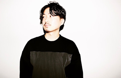 センターパート×パーマ