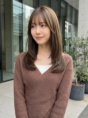 #ローレイヤーカット #ヘーゼルベージュ #透明感カラー