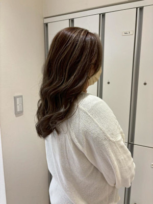 【伊勢原】白髪ぼかしハイライト