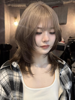 《巴結生》ミルクティーベージュ/ヘーゼルベージュ