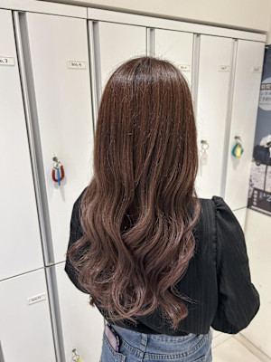 【伊勢原】大人女性のラベンダーベージュ