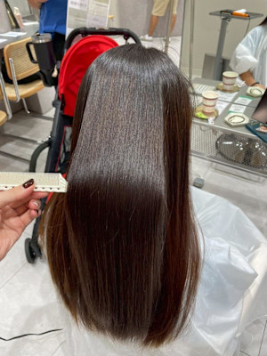 髪質改善ストレート