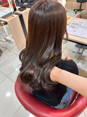 【伊勢原】ツヤ感イルミナブラウンカラー