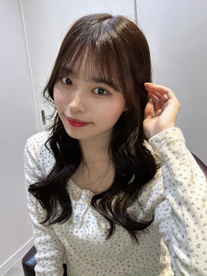 ワンカラーで透明感べーじゅ