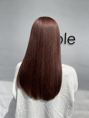 ツヤ感ピンクベージュ